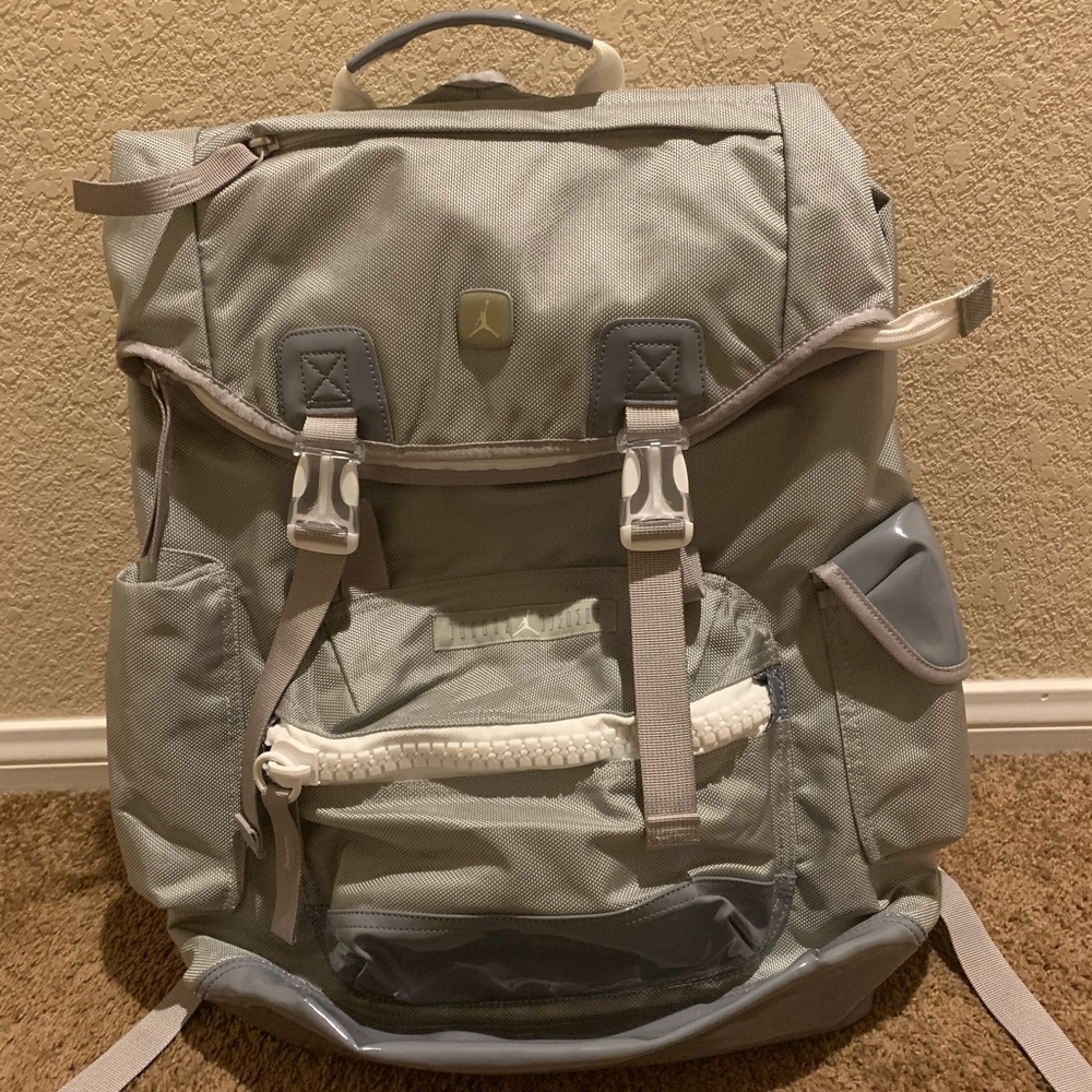 Air Jordan roll top/fold down backpack (one size)